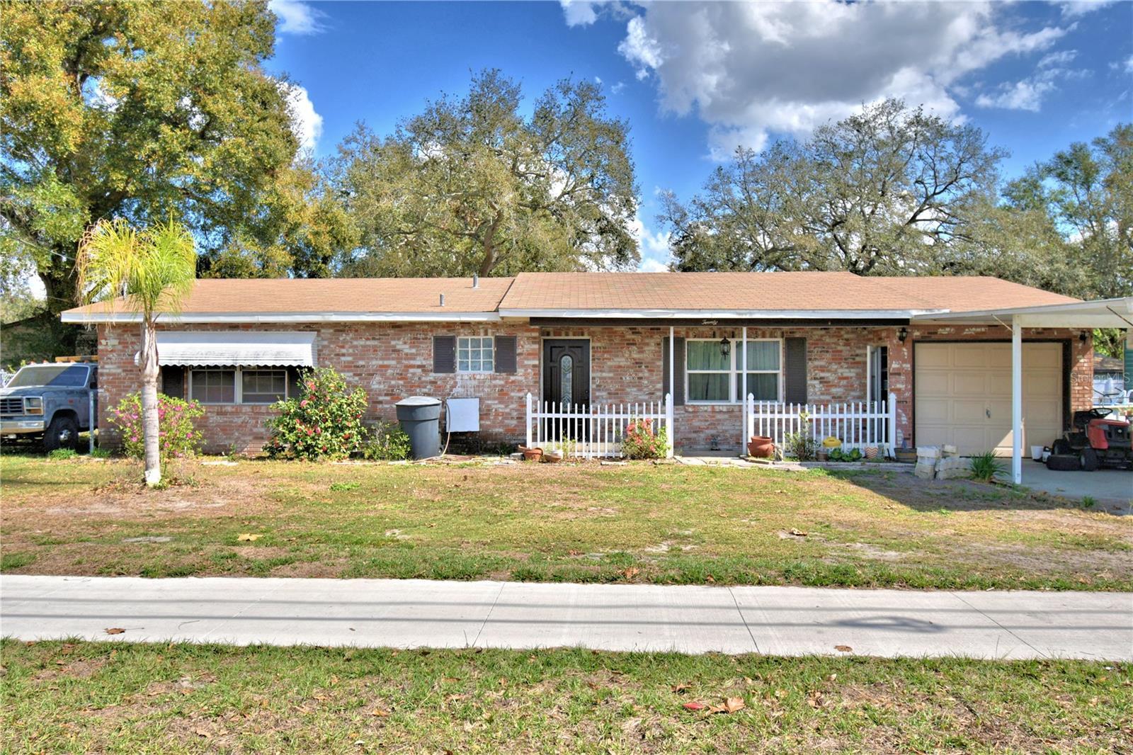 Photo of Listing #P4933699