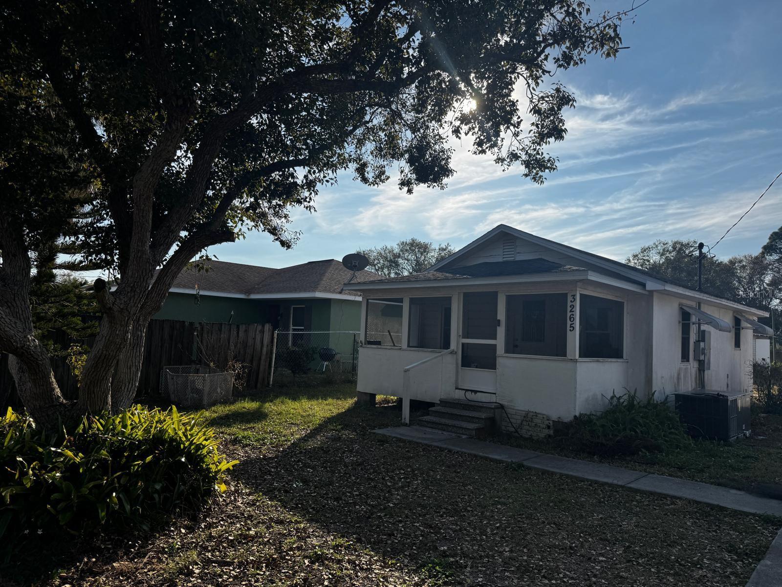 Photo of Listing #P4934486