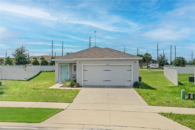 1331 Madison Circle, HAINES CITY