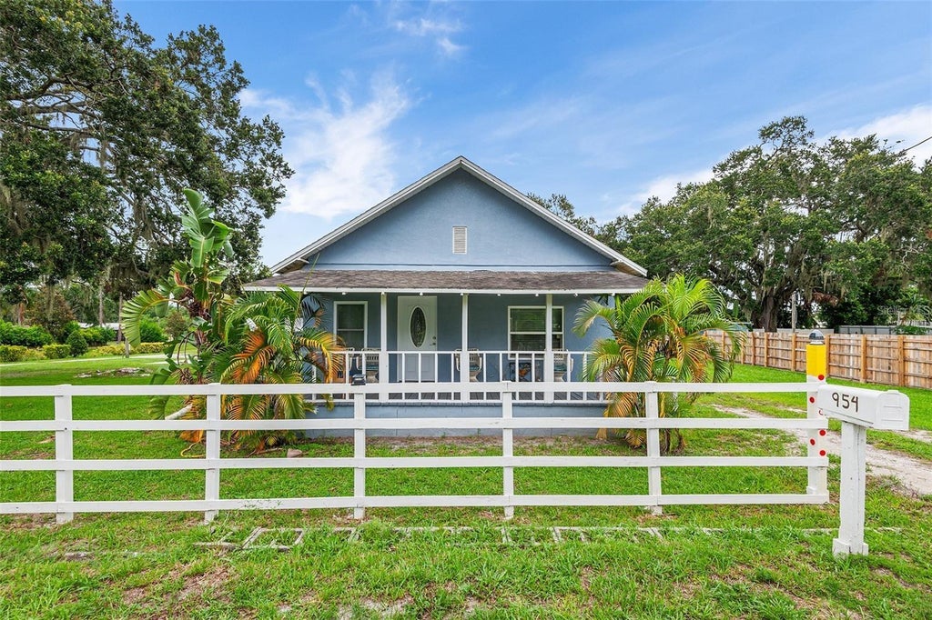 954 Reynolds Road, LAKELAND