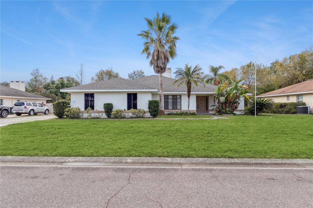 720 Santa Maria Drive, WINTER HAVEN