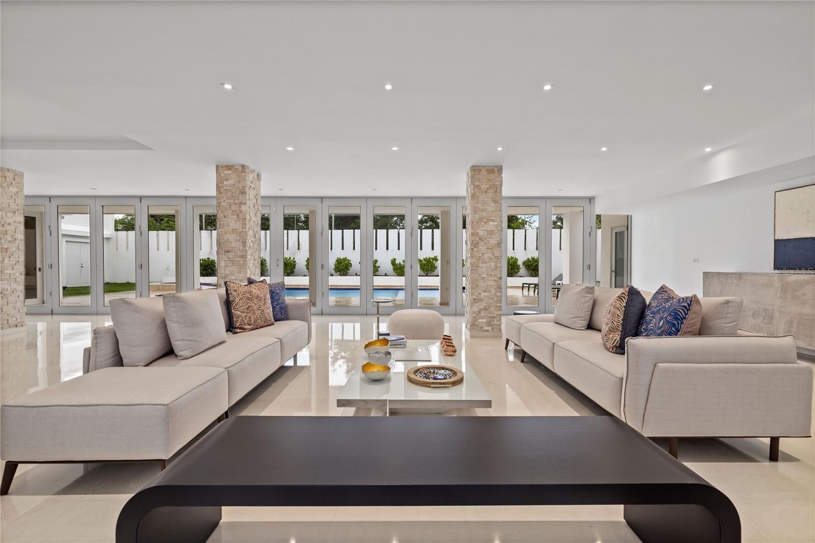 Photo of Listing #PR9107136