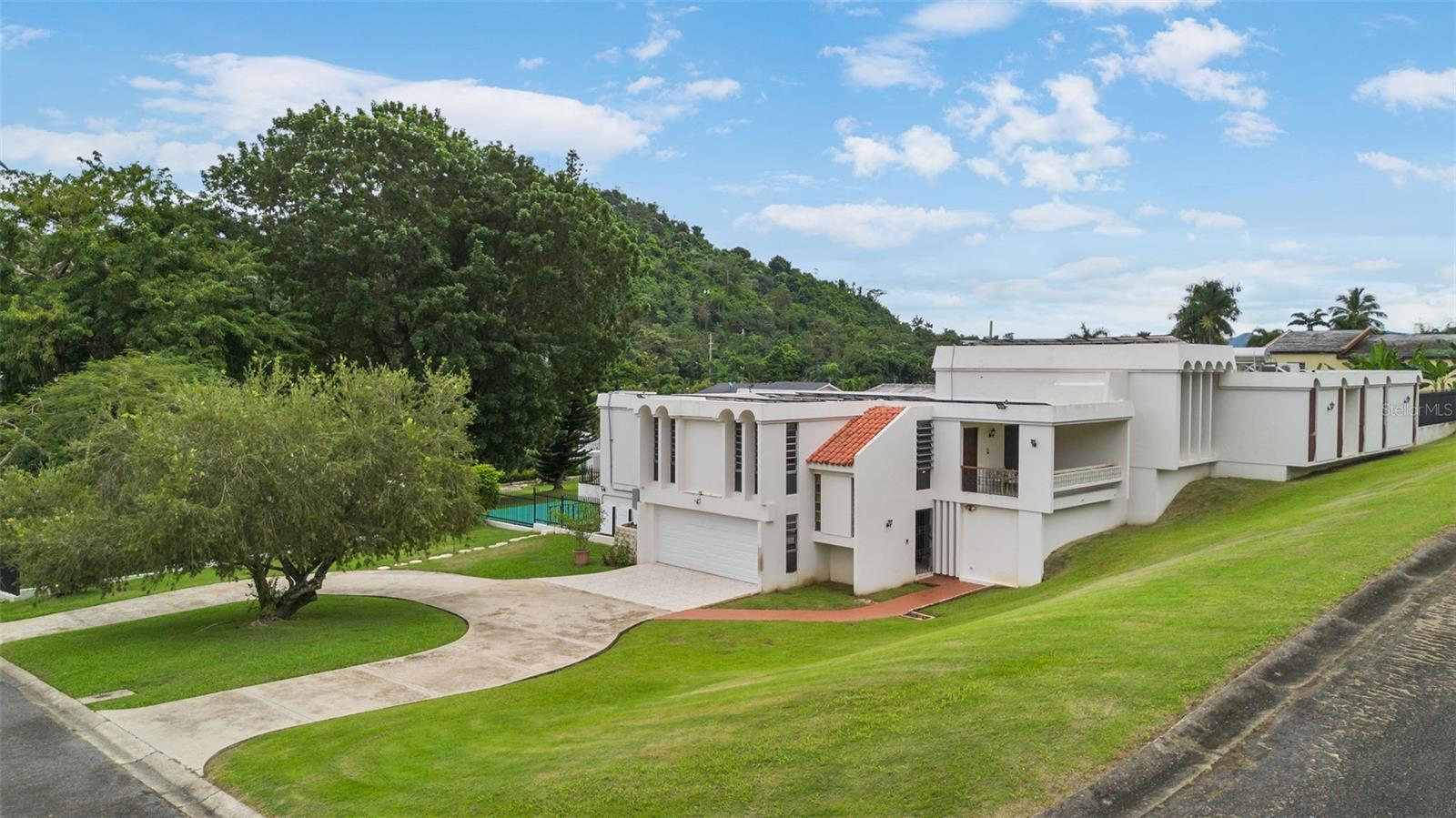 Photo of Listing #PR9113701