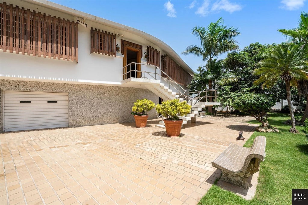 20 Amapola Street, CAROLINA