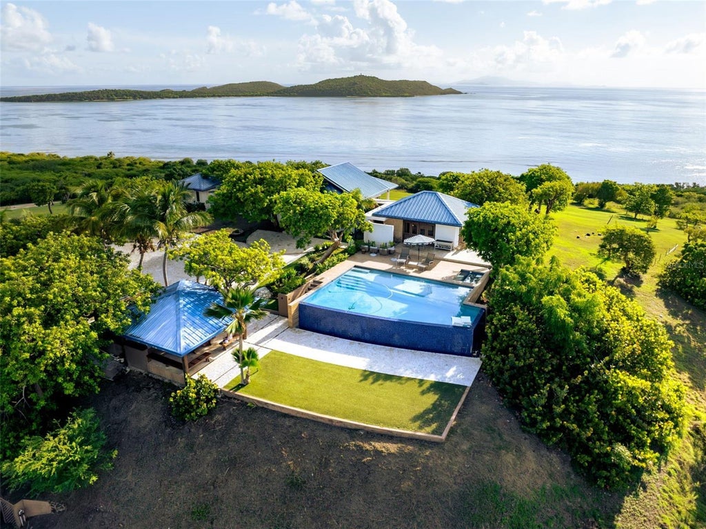 37 Barrio Frailes, CULEBRA