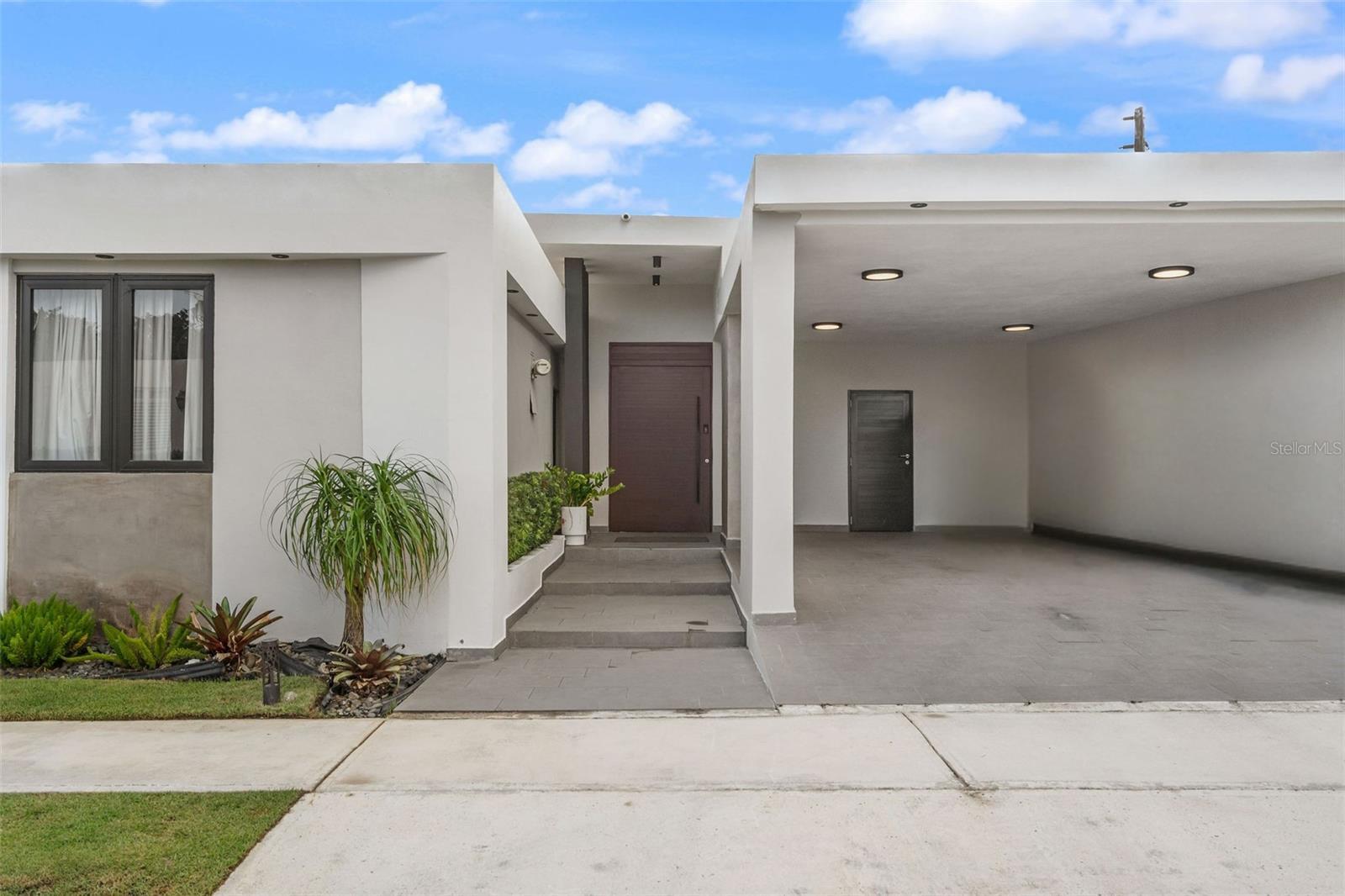 Photo of Listing #PR9115988