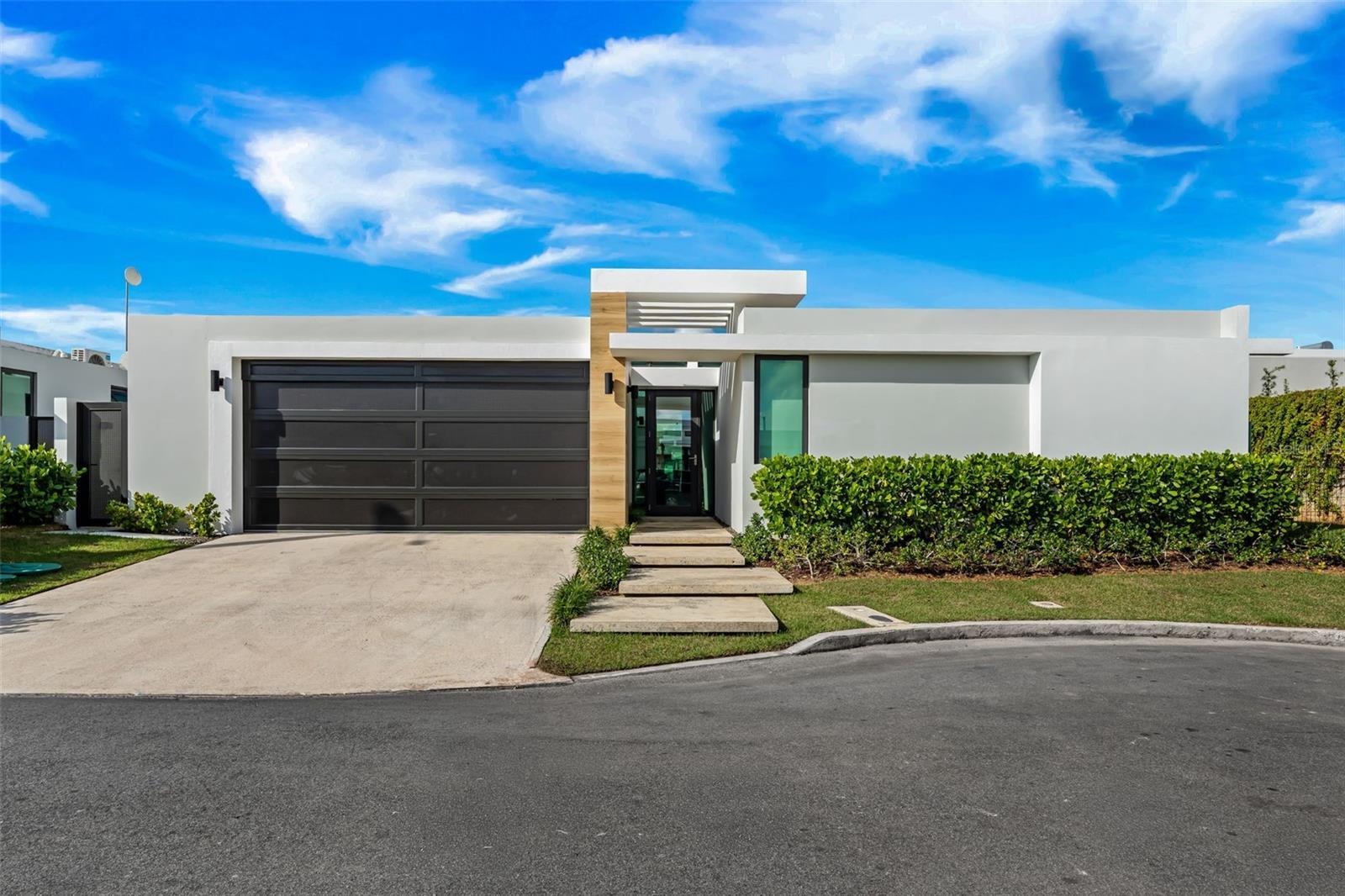 Photo of Listing #PR9117392