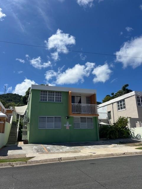 #d-9 Calle 8 Urb. Altamira, FAJARDO