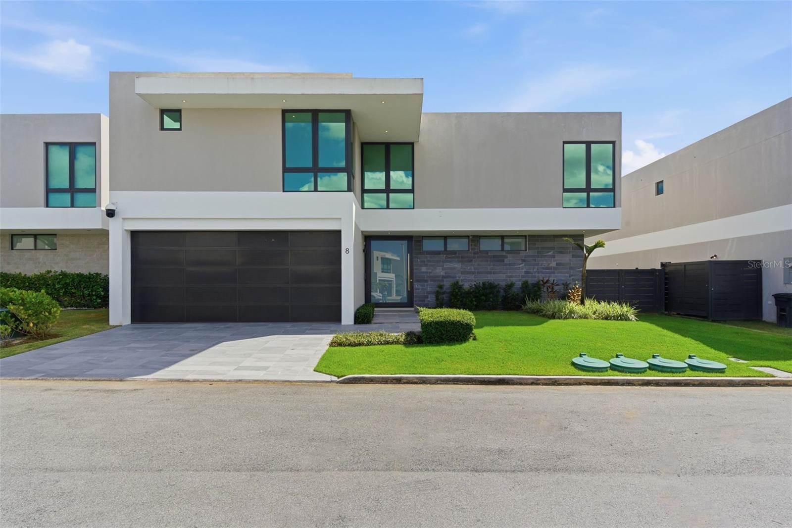 Photo of Listing #PR9118956