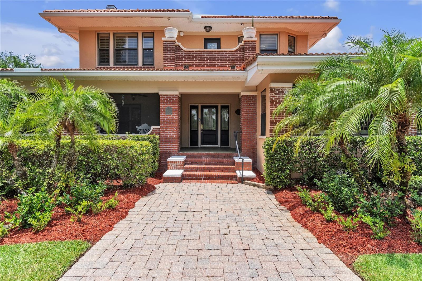 Photo of Listing #R4910181