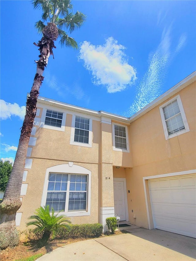 814 Bloomingdale Dr, DAVENPORT HAMPTON ESTATES,*HAMPTON LAKES*. MLS