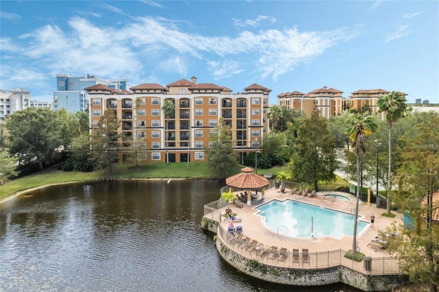 12538 Floridays Resort Dr C-211, ORLANDO