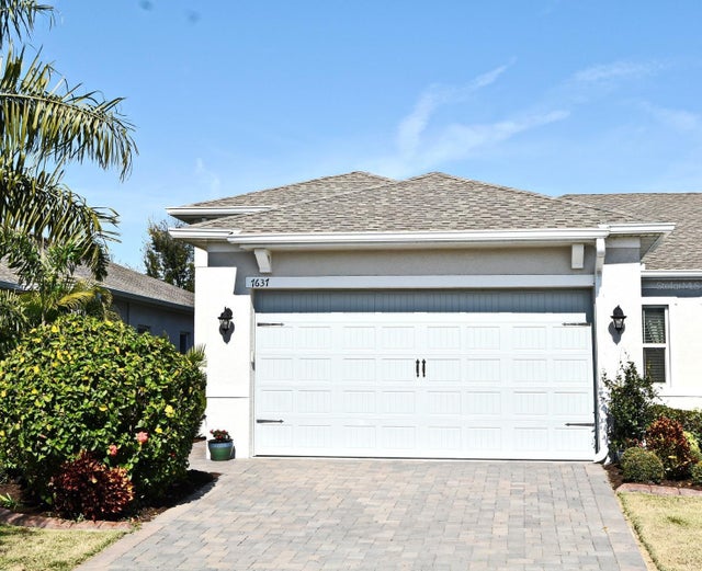 7637 Sand Pierre Court, KISSIMMEE