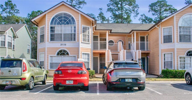 2035 Royal Bay Boulevard 45, KISSIMMEE
