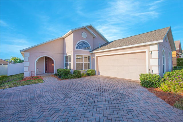 153 Cambridge Avenue, DAVENPORT