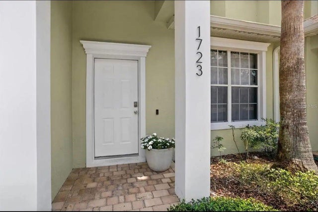 1723 Retreat Circle, CLERMONT