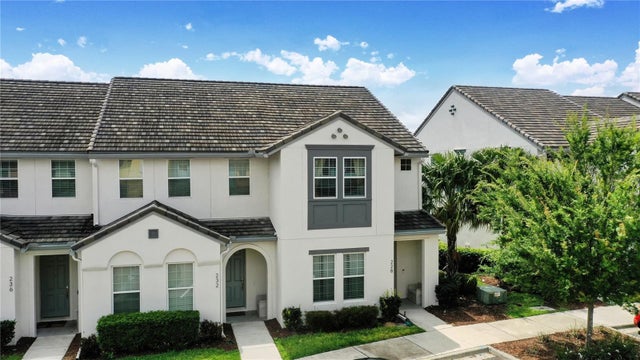 228 Captiva Dr, DAVENPORT