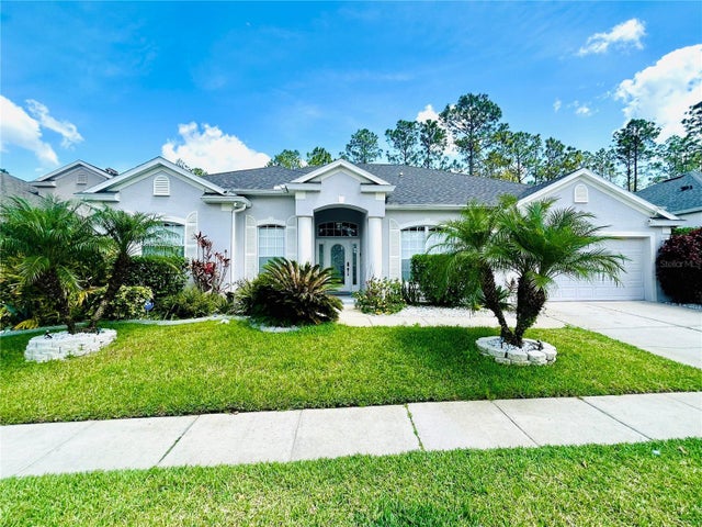 618 North Hampton Drive, DAVENPORT