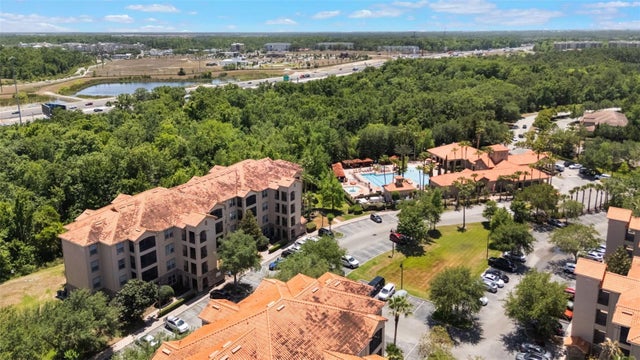 1375 Tuscana Lane 1207, DAVENPORT