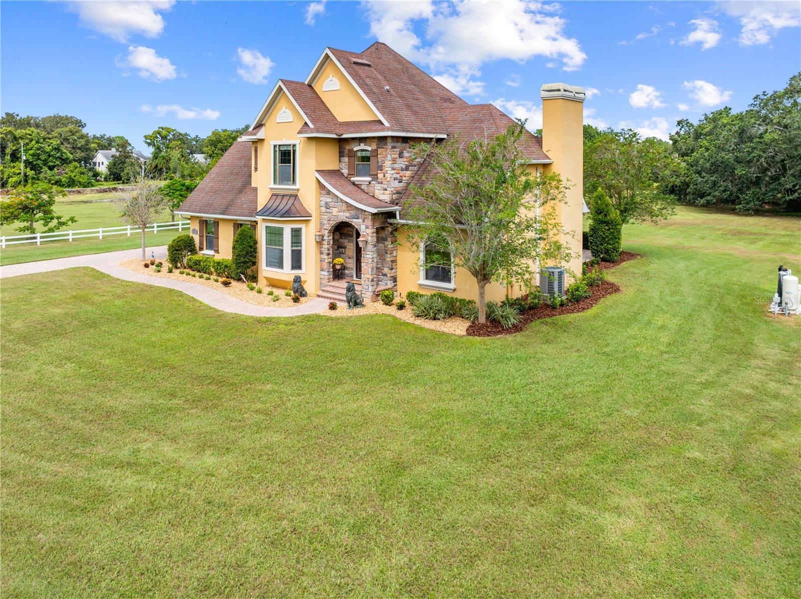 Photo of Listing #S5134360