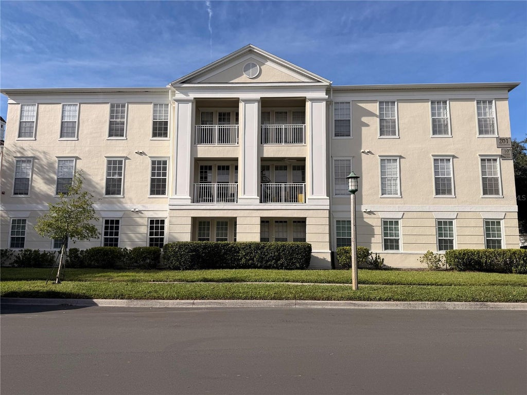 201 Longview Avenue 104, CELEBRATION