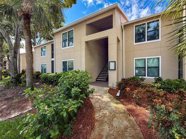 4057 North Crockers Lake Boulevard 23, SARASOTA