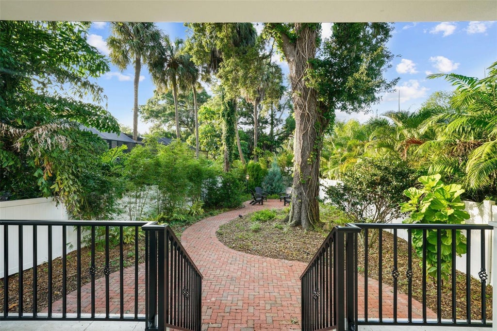 4211 West Woodmere Road, TAMPA Property Listing MLS® T3530309