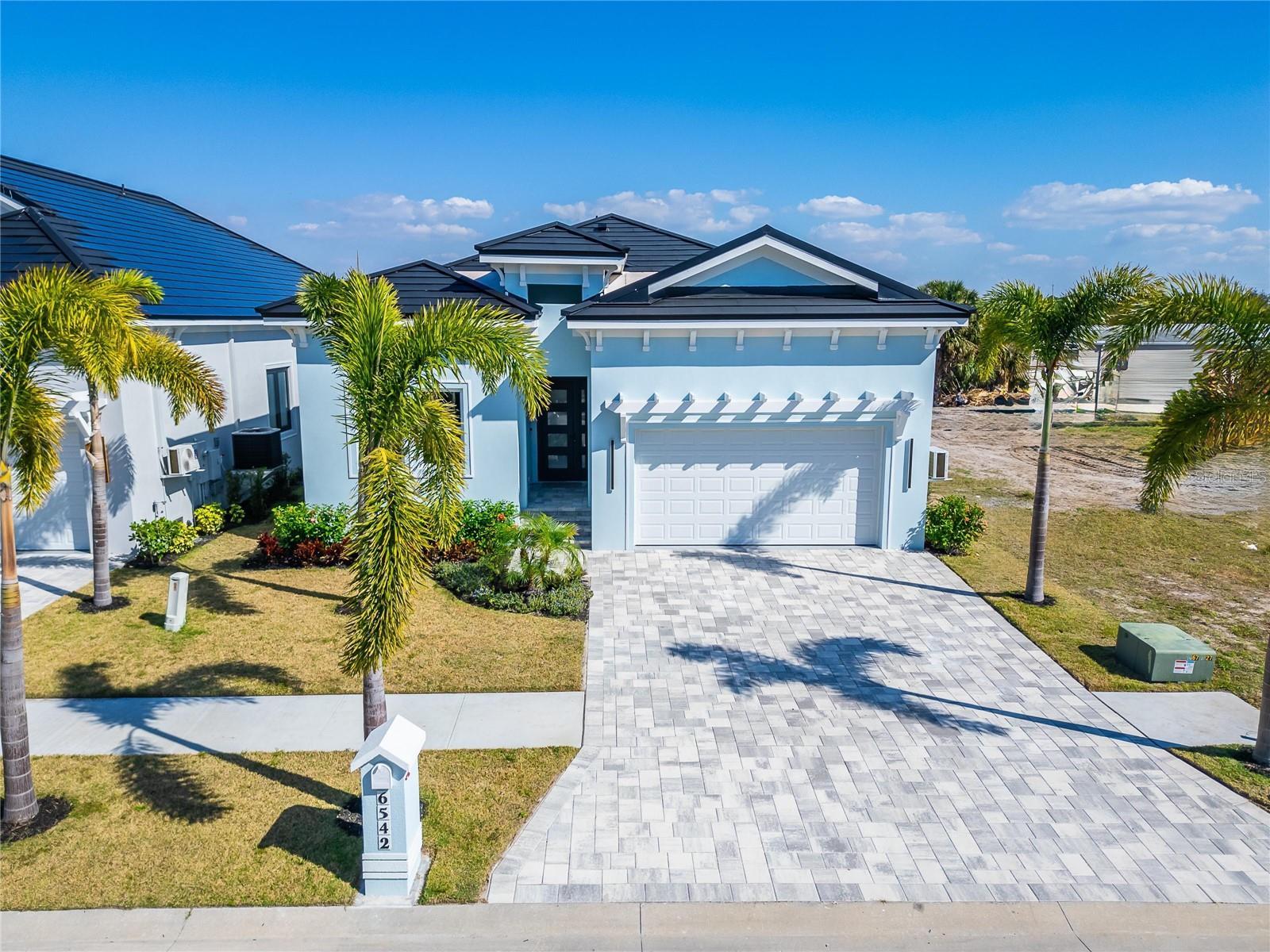 Photo of Listing #T3530326