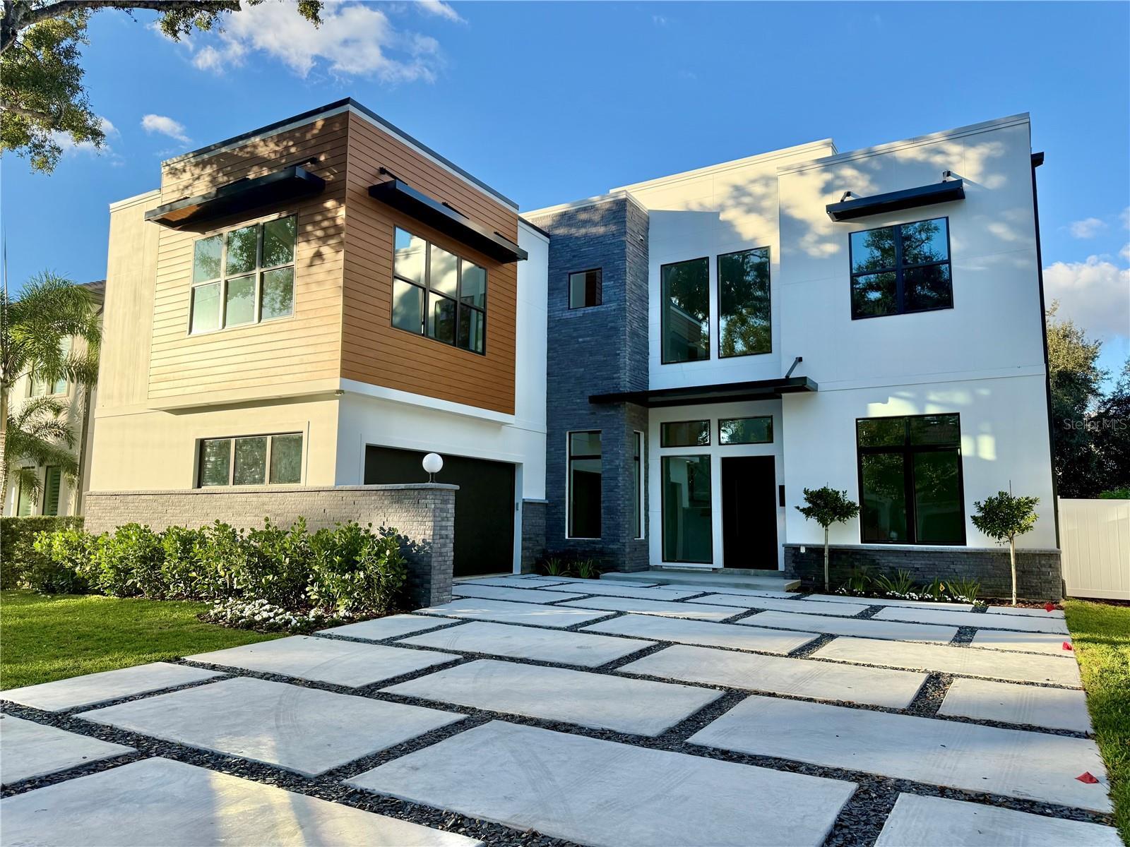 Photo of Listing #T3535891