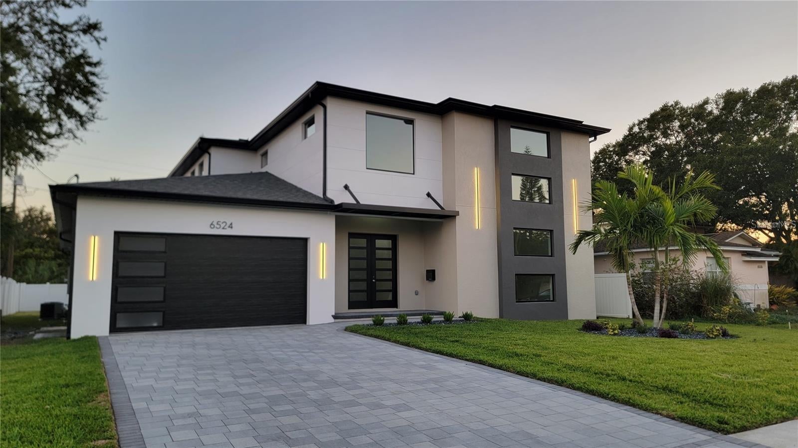 Photo of Listing #TB8332642