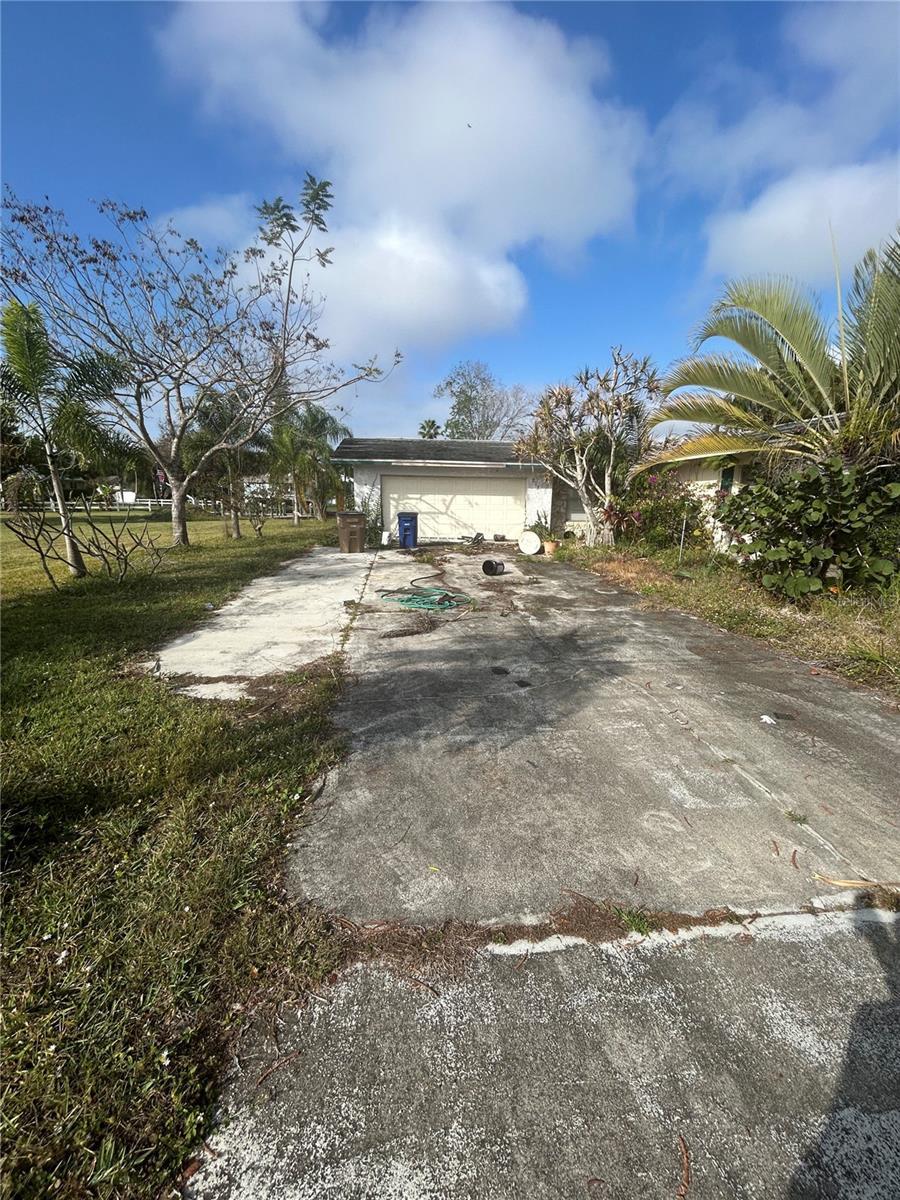 Photo of Listing #TB8350157