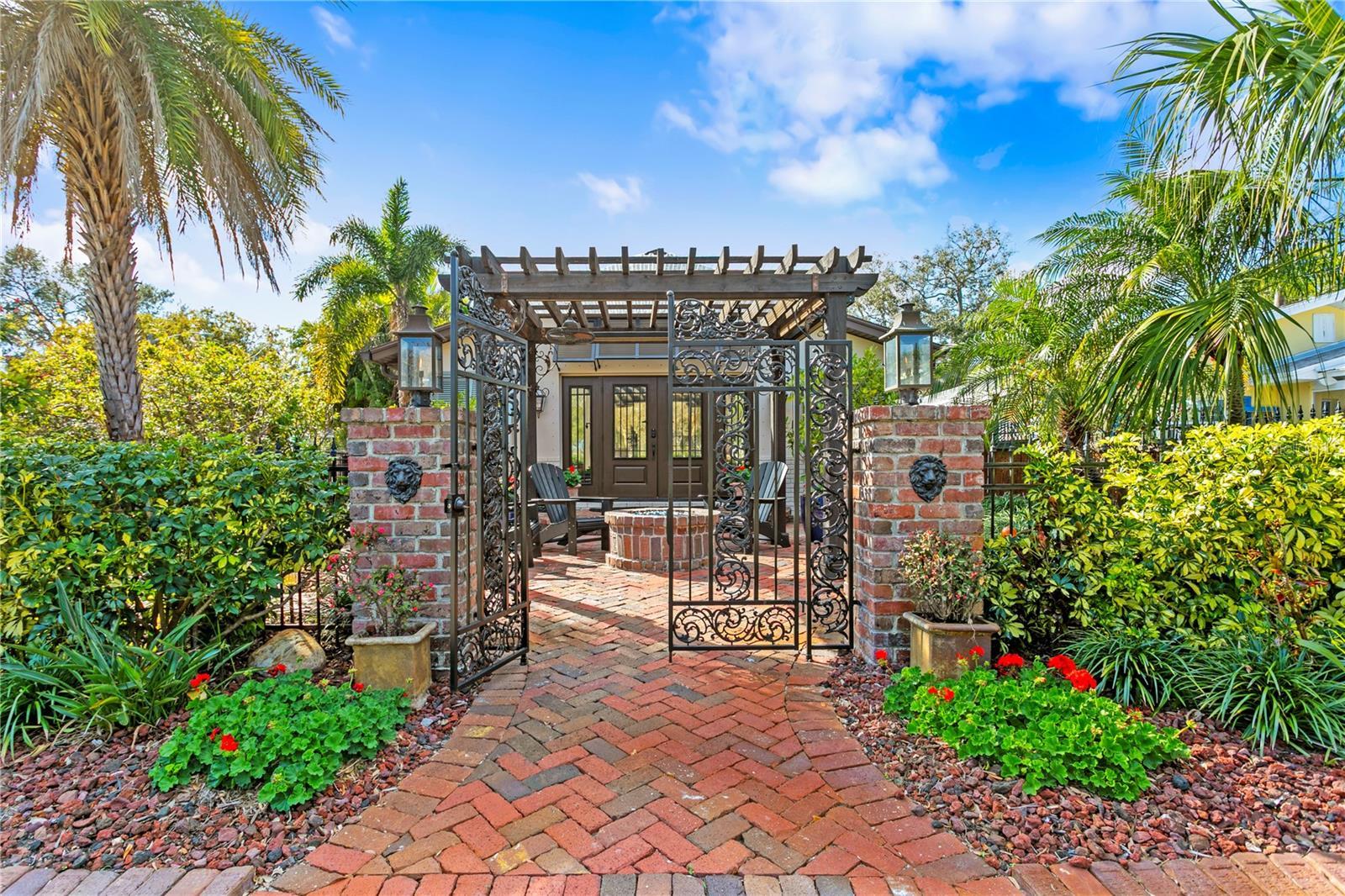 Photo of Listing #TB8351958