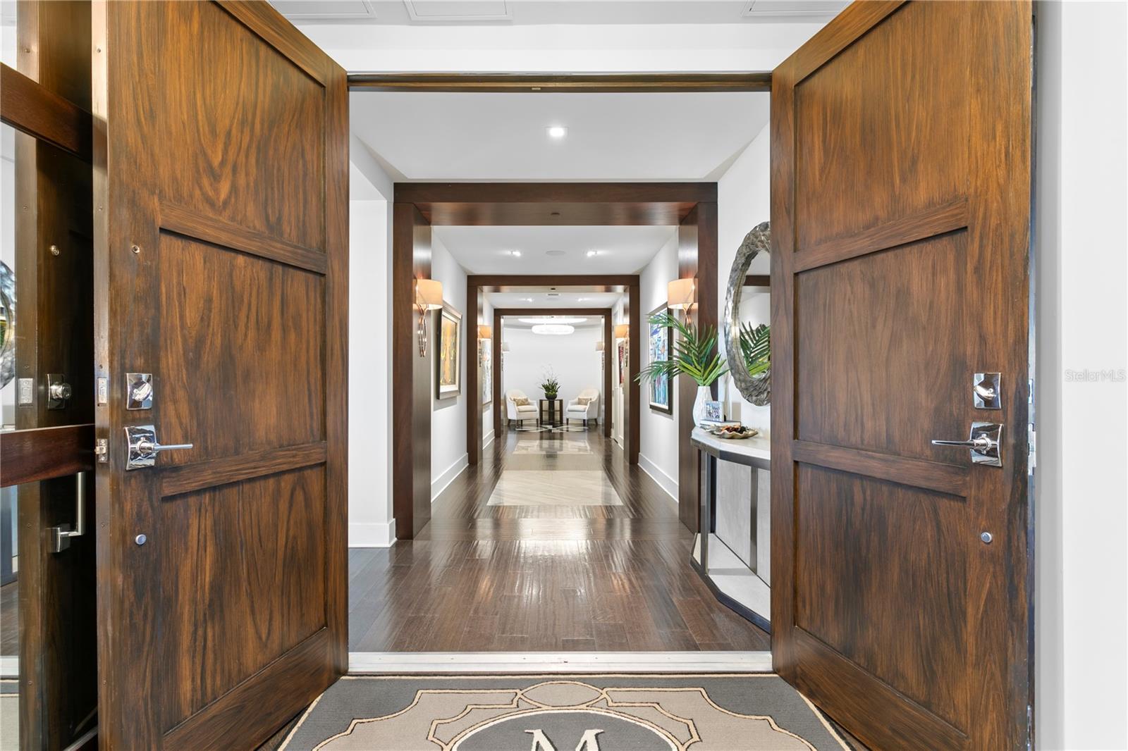 Photo of Listing #TB8362300