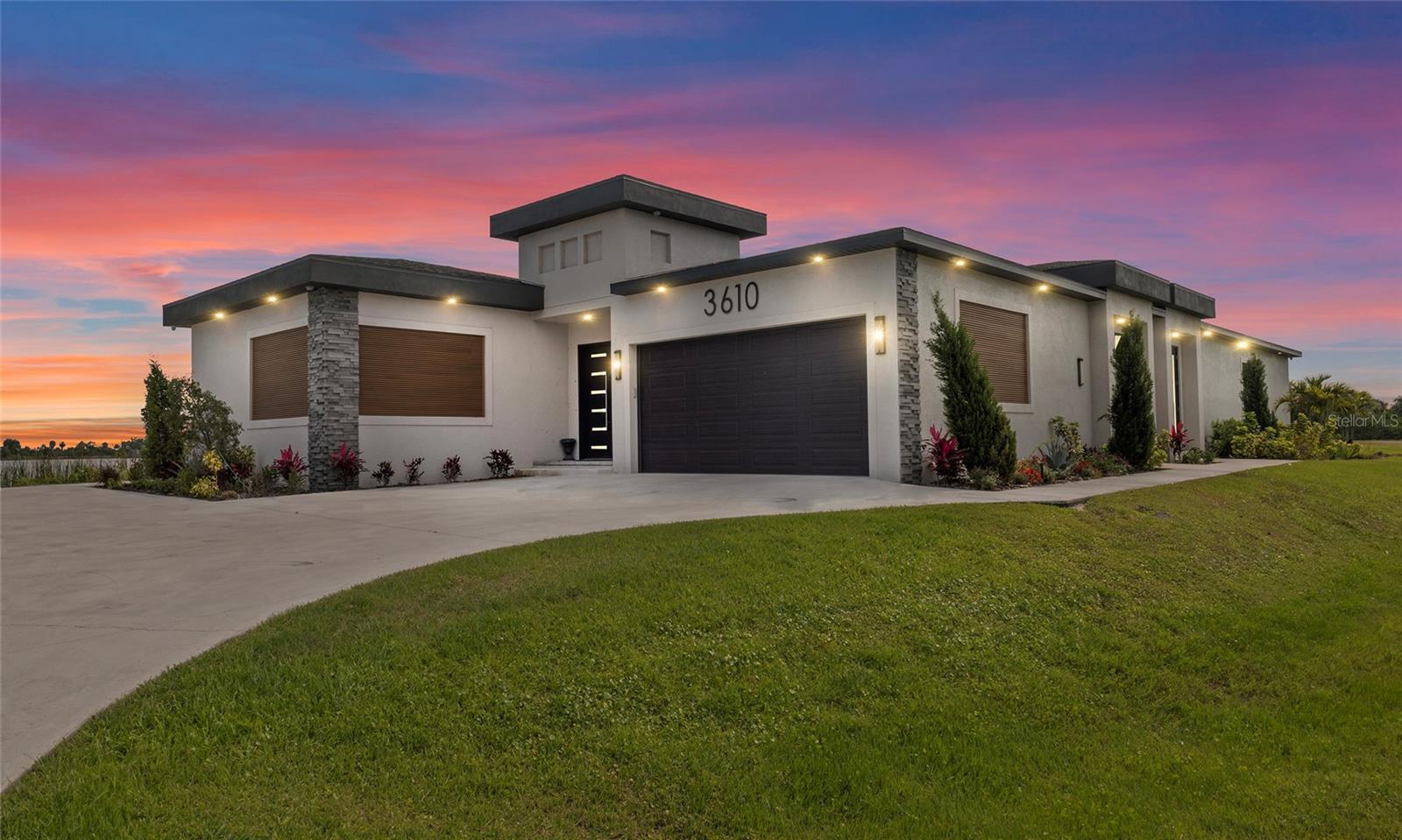 Photo of Listing #TB8371975