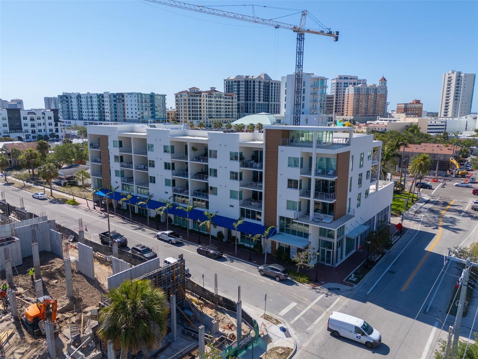 332 Cocoanut Avenue 505