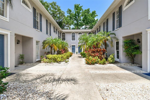 3205 West De Leon Street F, TAMPA