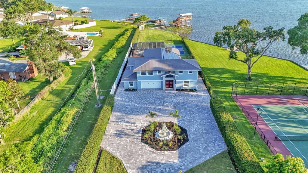 390 Windermere Drive, LAKELAND