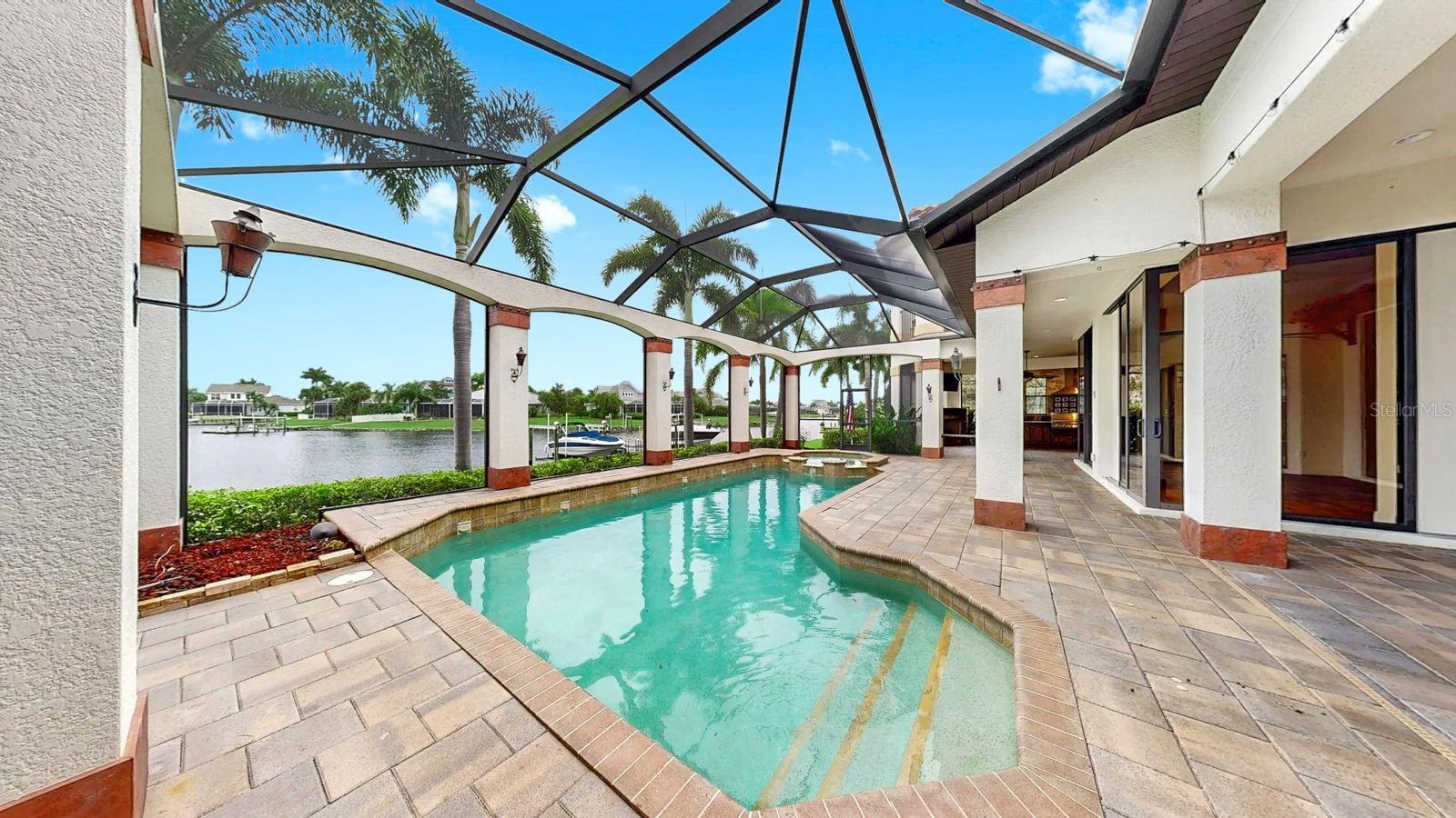 Photo of Listing #TB8391145