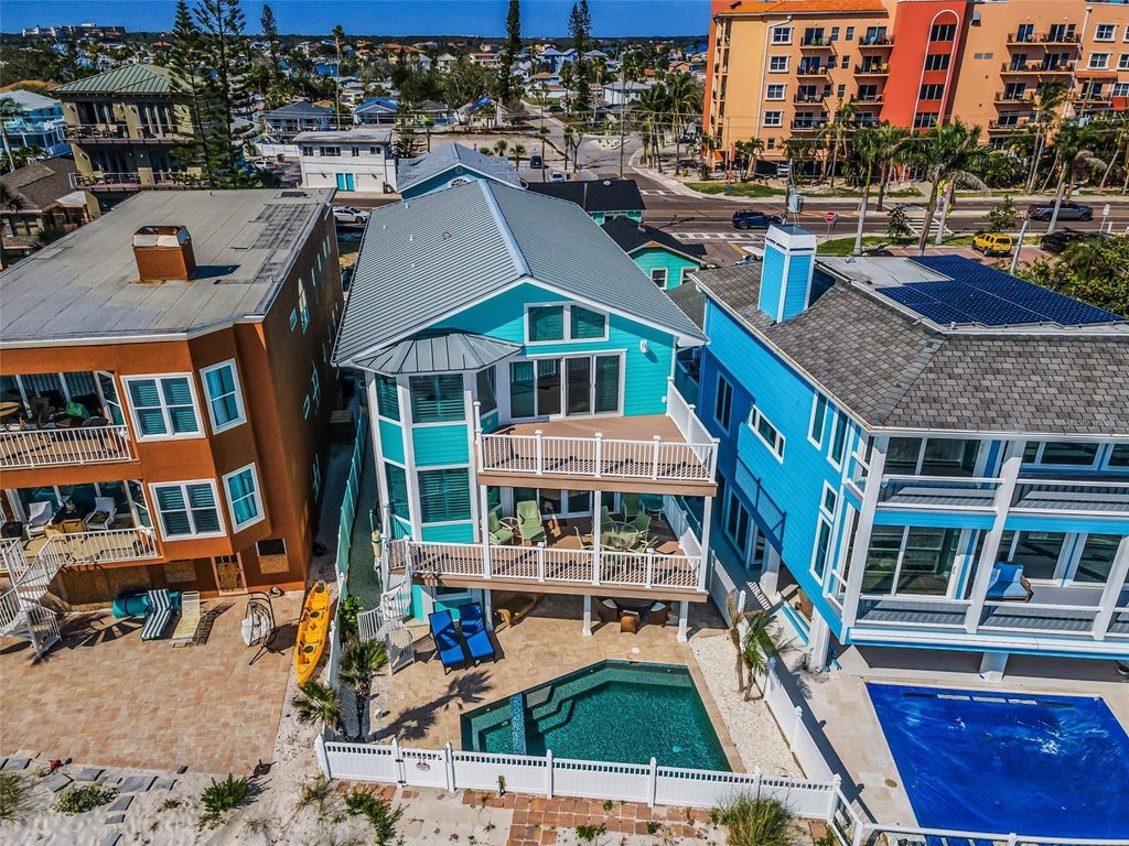 13303 Gulf Lane, MADEIRA BEACH