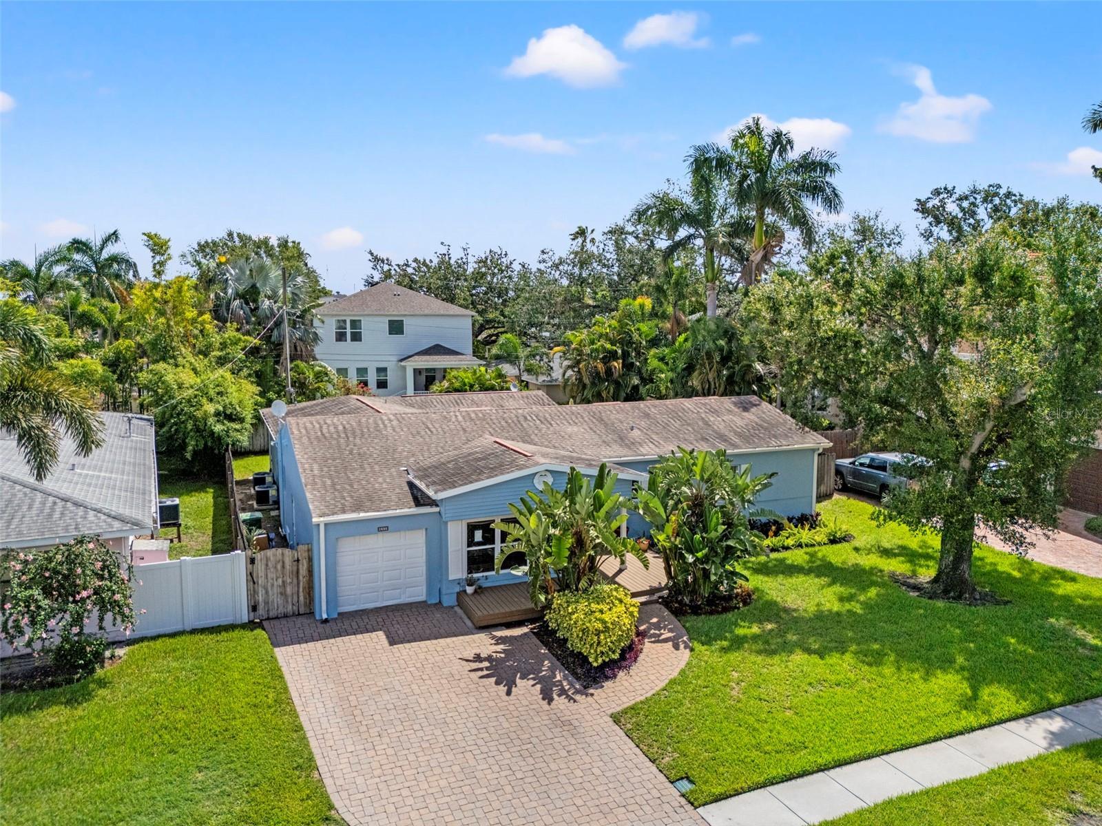 Photo of Listing #TB8398949