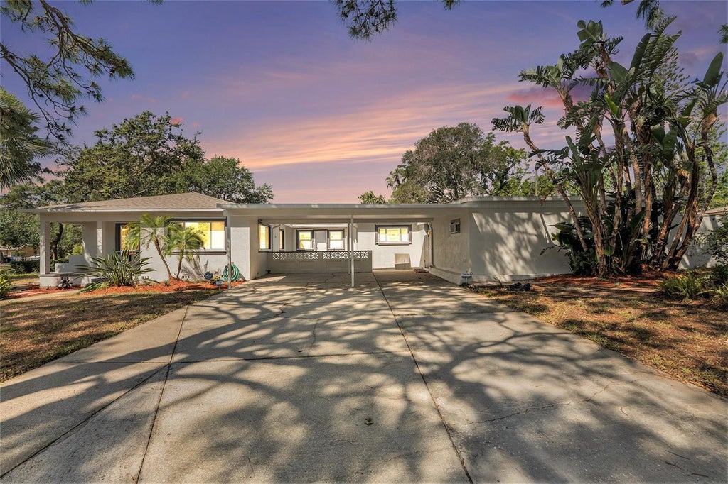 4925 Alcazar Way S, ST PETERSBURG