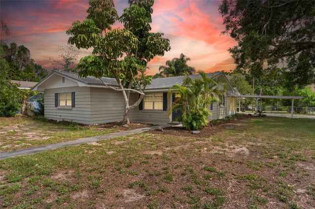 107 Alachua Drive, WINTER HAVEN