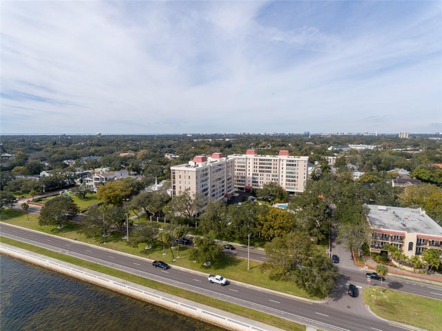 2407 South Ardson Place 601, TAMPA