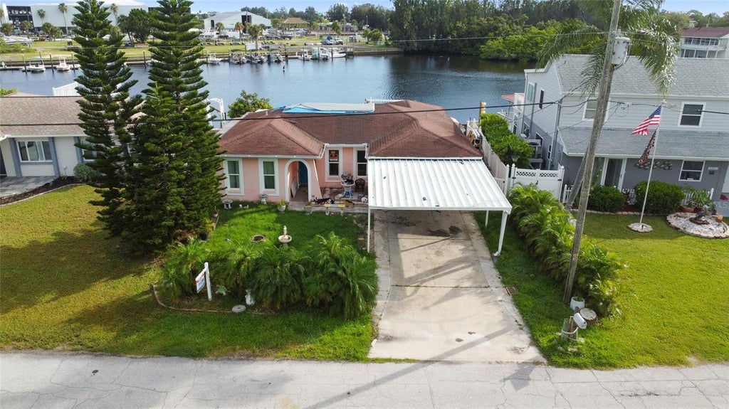 6517 Harbor Drive, HUDSON