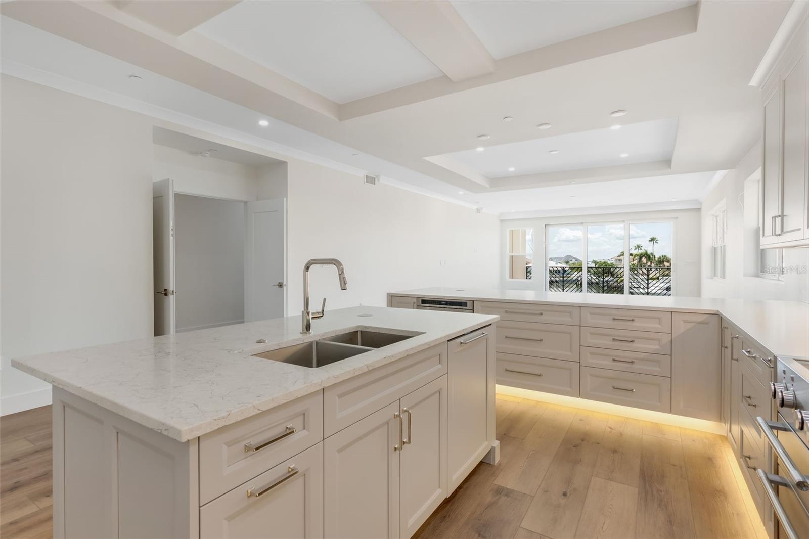 Photo of Listing #TB8415066