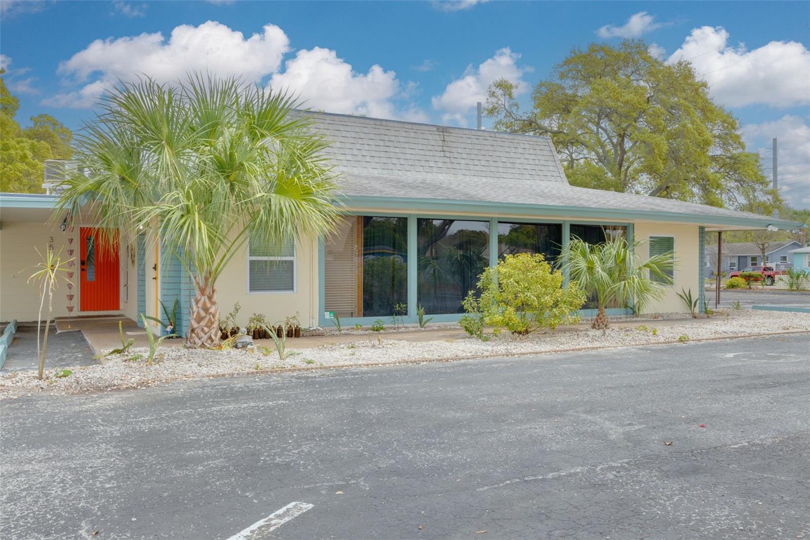 Photo of Listing #TB8415493