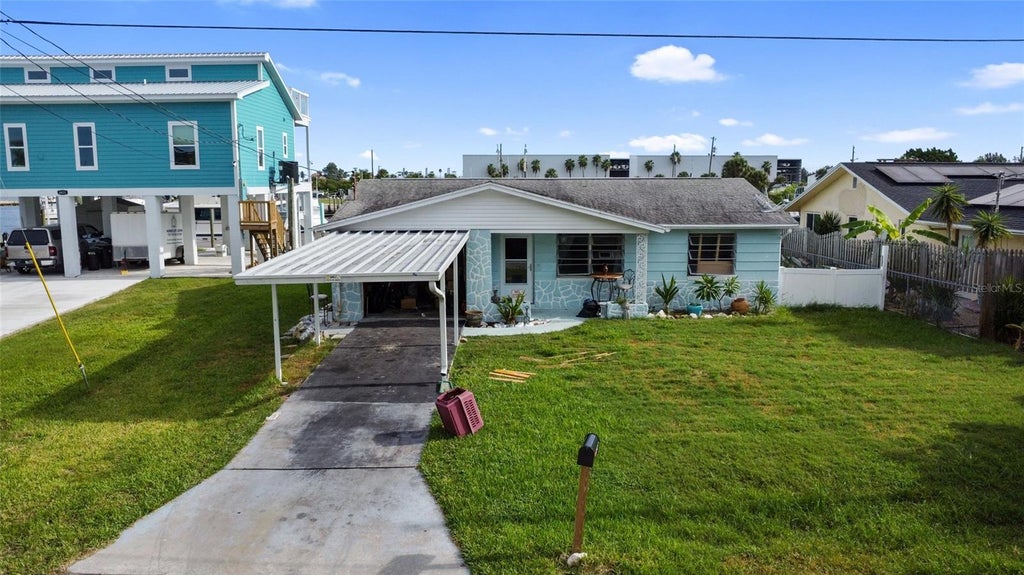 6435 Harbor Drive, HUDSON