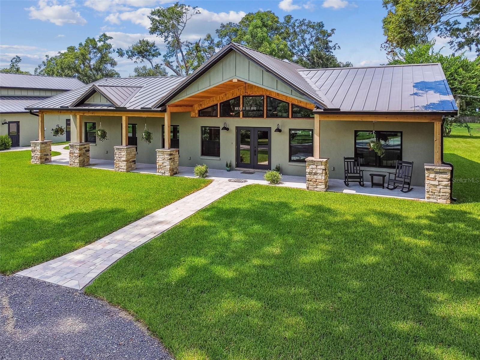 Photo of Listing #TB8418321