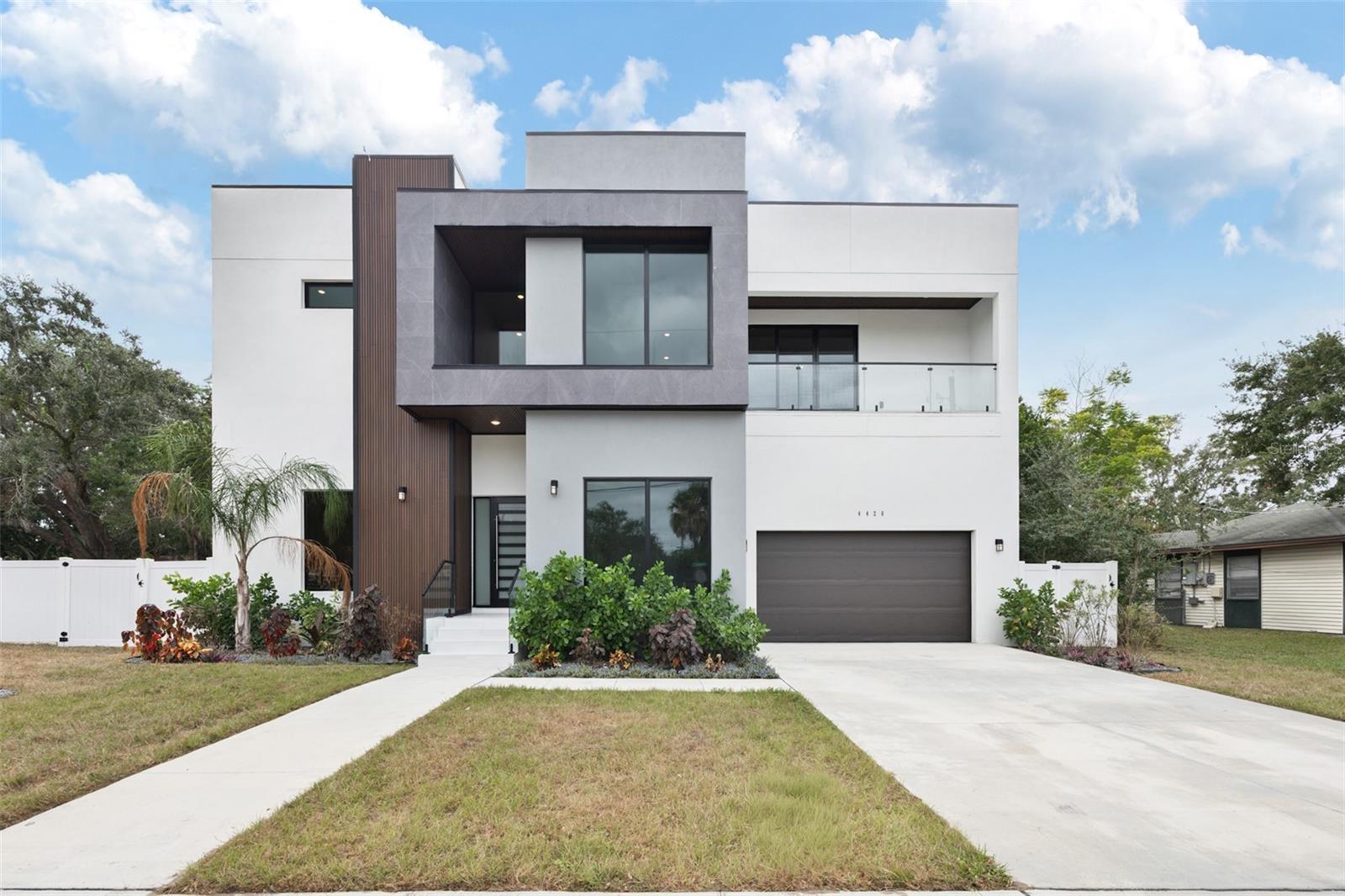 Photo of Listing #TB8418441