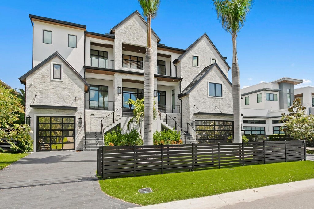 5107 West Homer Avenue, TAMPA